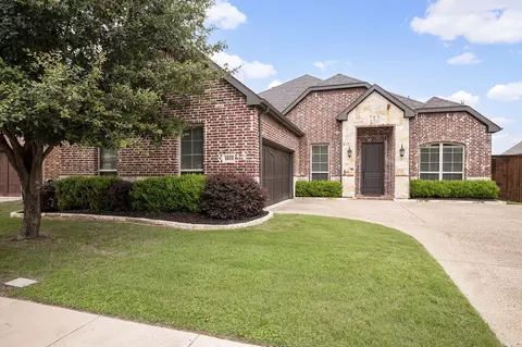 1811 Park Highland Way, Arlington, TX 76012