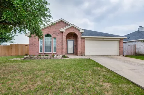 1011 Courtney Dr, Royse City, TX 75189