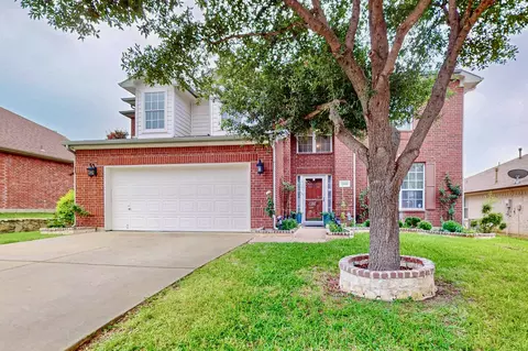 1908 Winter Park Dr, Mansfield, TX 76063