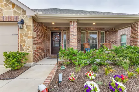 Exterior - 4033 Ellinger Dr, Heath, TX 75126 photo 3 of 6