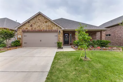 Exterior - 4033 Ellinger Dr, Heath, TX 75126 photo 2 of 6