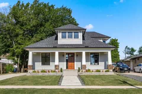 727 Elsbeth St, Dallas, TX 75208