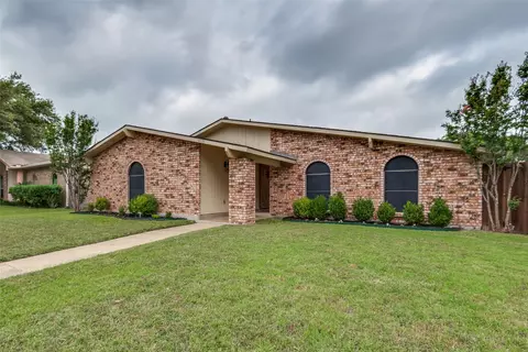 9409 County View Rd, Dallas, TX 75249