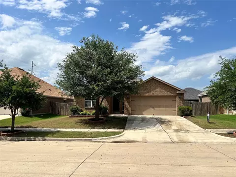 2725 Aspenhill Dr, Denton, TX 76209