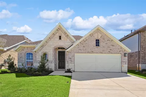 5037 Hitching Post Dr, Crowley, TX 76036