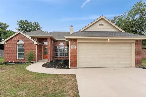517 Smyth St, Aledo, TX 76008