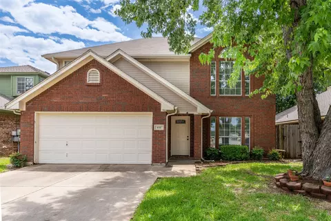 446 Alta Ridge Dr, Keller, TX 76248