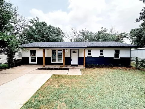 422 Milam Dr, Euless, TX 76039