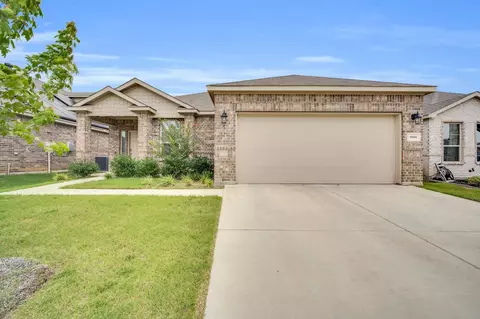 10601 Alpine Meadow Ln, Fort Worth, TX 76140
