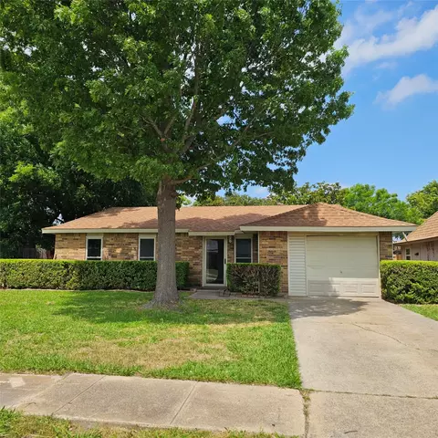 1629 Whiteoak Dr, Garland, TX 75040