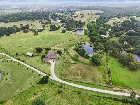 2249 Rock Creek Rd, Crowley, TX 76036
