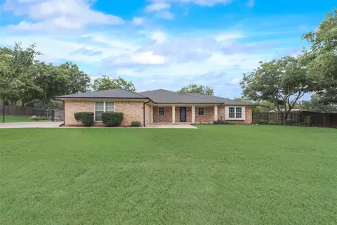 712 Shady Ln N, Keller, TX 76248