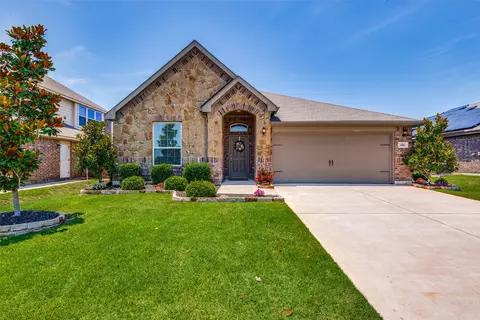 606 Orchid Dr, Justin, TX 76247
