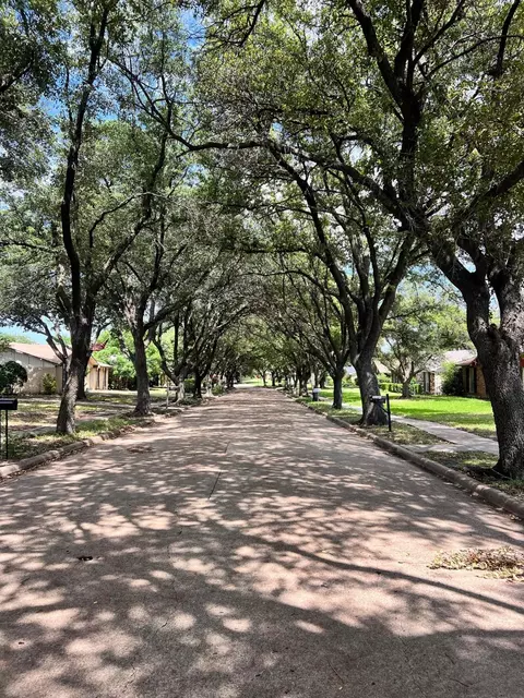1209 Middle Cove Dr, Plano, TX 75023