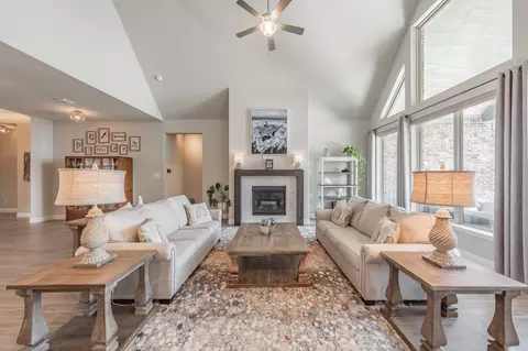 1009 Wimberly Ln, Northlake, TX 76226