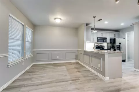 3963 Seaside Ct, Euless, TX 76040 photo 9
