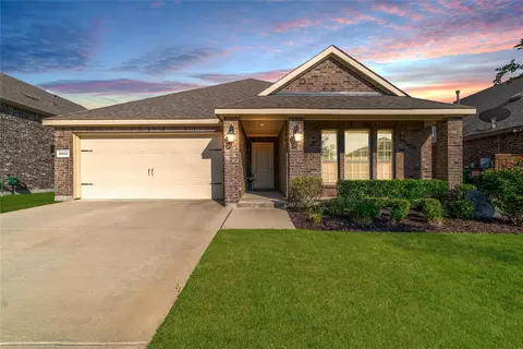 2612 Ainsworth Rd, Aubrey, TX 76227