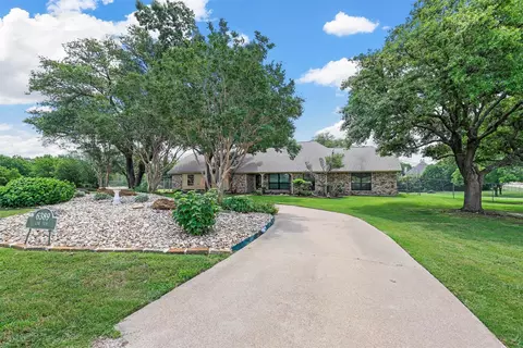 6389 Tiger Trl, Fort Worth, TX 76126
