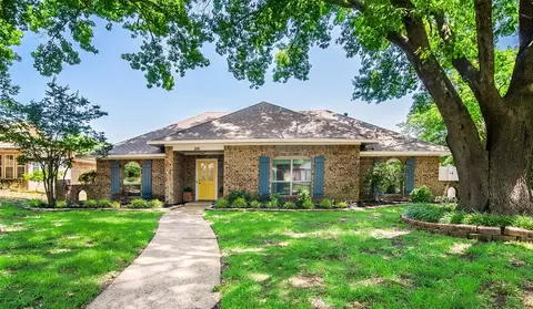 210 Nob Hill Pl, Allen, TX 75013