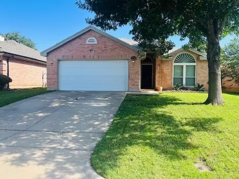 1713 Canyon Ridge St, Fort Worth, TX 76131