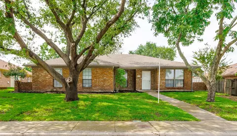 2420 Kingsridge Dr, Dallas, TX 75287