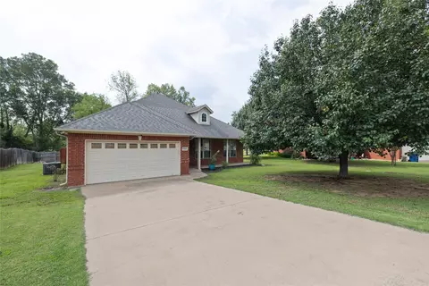 7119 Treaty Oaks Blvd, Granbury, TX 76048
