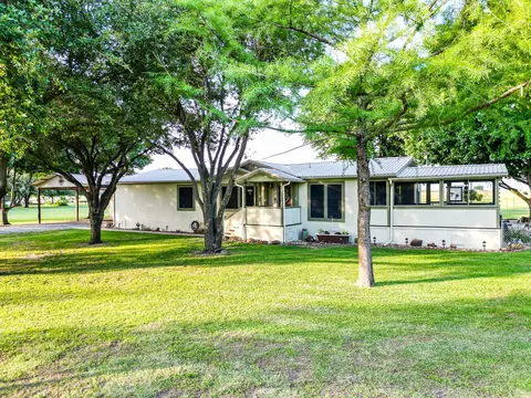 146 Blazek Rd, Alma, TX 75119