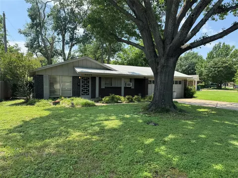 4224 Field St, Haltom City, TX 76117