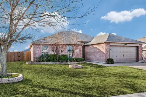 503 Meadowview St, Farmersville, TX 75442