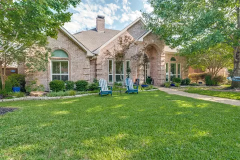843 Pelican Ln, Coppell, TX 75019
