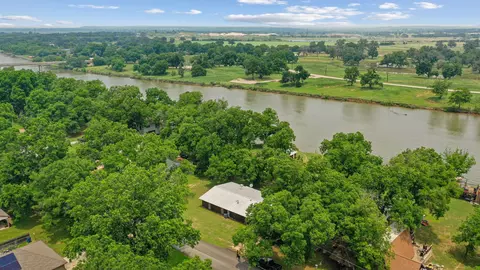 221 El Camino Real, Weatherford, TX 76087