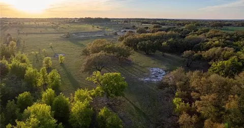 48 Tatanka Trl, Gustine, TX 76455 photo 37