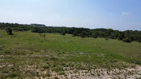 48 Tatanka Trl, Gustine, TX 76455 photo 12