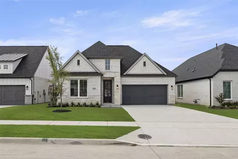 1032 Olympic Dr, Rockwall, TX 75087