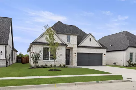 1032 Olympic Dr, Rockwall, TX 75087 photo 2