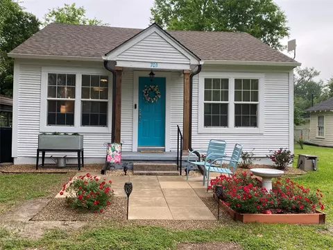 703 Davis Ave, Quitman, TX 75783