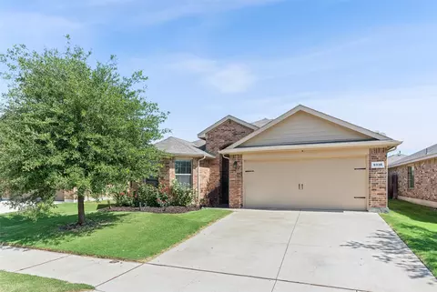 6336 Seagull Ln, Fort Worth, TX 76179
