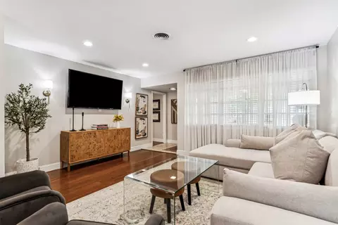 12022 Sunland St, Dallas, TX 75218