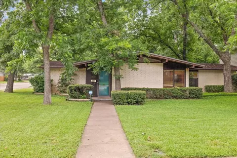 1600 Camellia Dr, Arlington, TX 76013