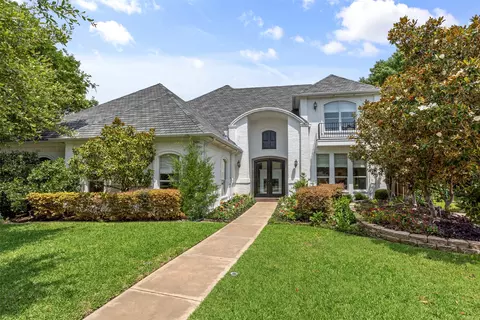 2881 Manorwood Trl, Fort Worth, TX 76109