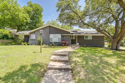 6833 Chickering Rd, Fort Worth, TX 76116
