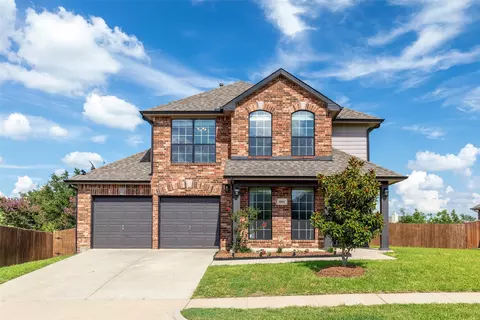 6824 Woodcrest Ln, Sachse, TX 75048