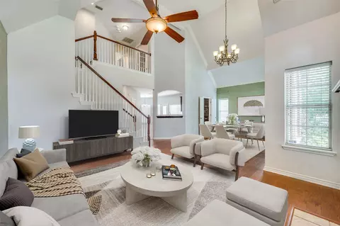213 Wellington Rd, Irving, TX 75063