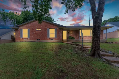 4031 Treeline Dr, Dallas, TX 75224
