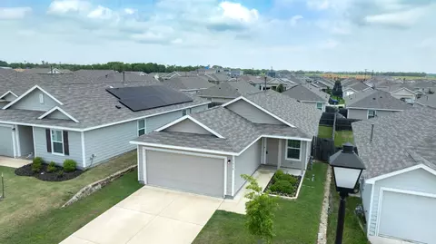 1610 Daunton Dr, Crandall, TX 75114