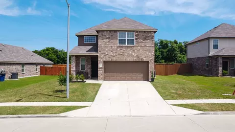 2021 Verbena Dr, Lancaster, TX 75146