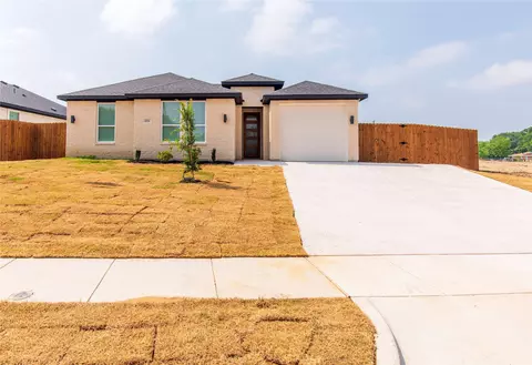 6934 Umphress Rd, Dallas, TX 75217