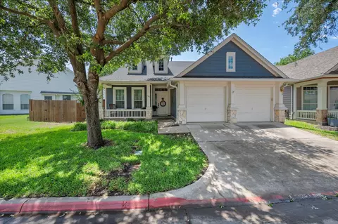 706 Creek Walk Pl, Arlington, TX 76015