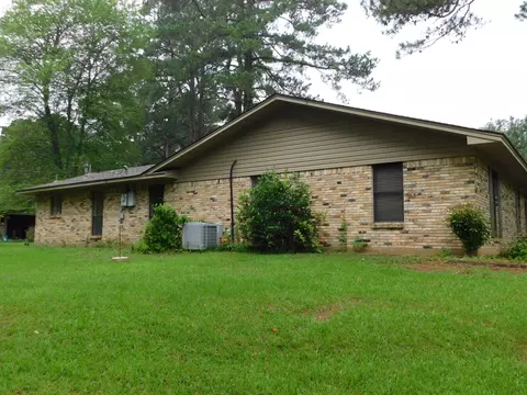 159 Academy Dr, Springhill, LA 71075 photo 3