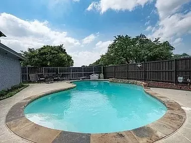 2709 Landershire Ln, Plano, TX 75023